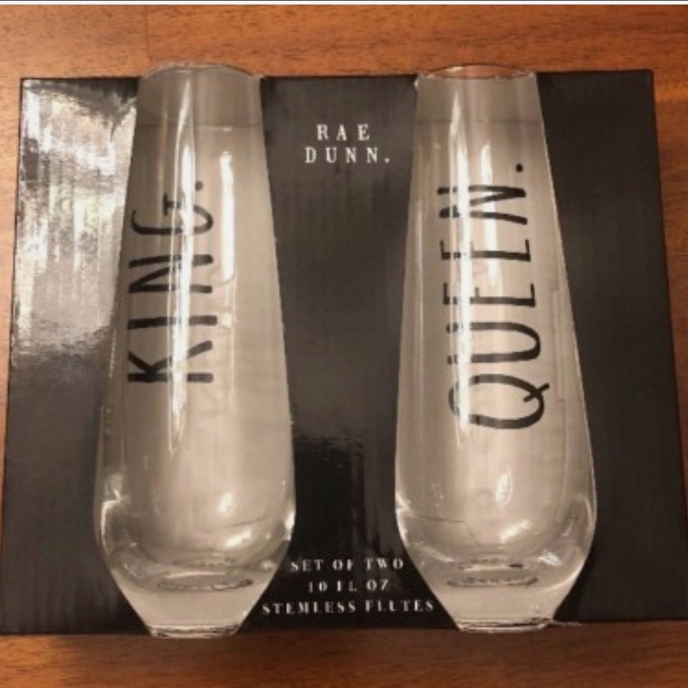 Rae Dunn CLEAR Queen & King Stemless Flutes.